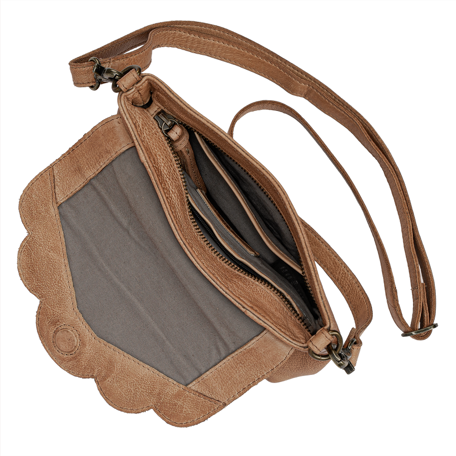 Day & Mood DayScallop Marie Crossbody Crossbody Camel